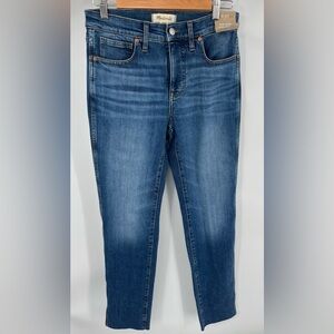 Madewell women’s mid rise stovepipe medium wash split hem jean size 27 NWT